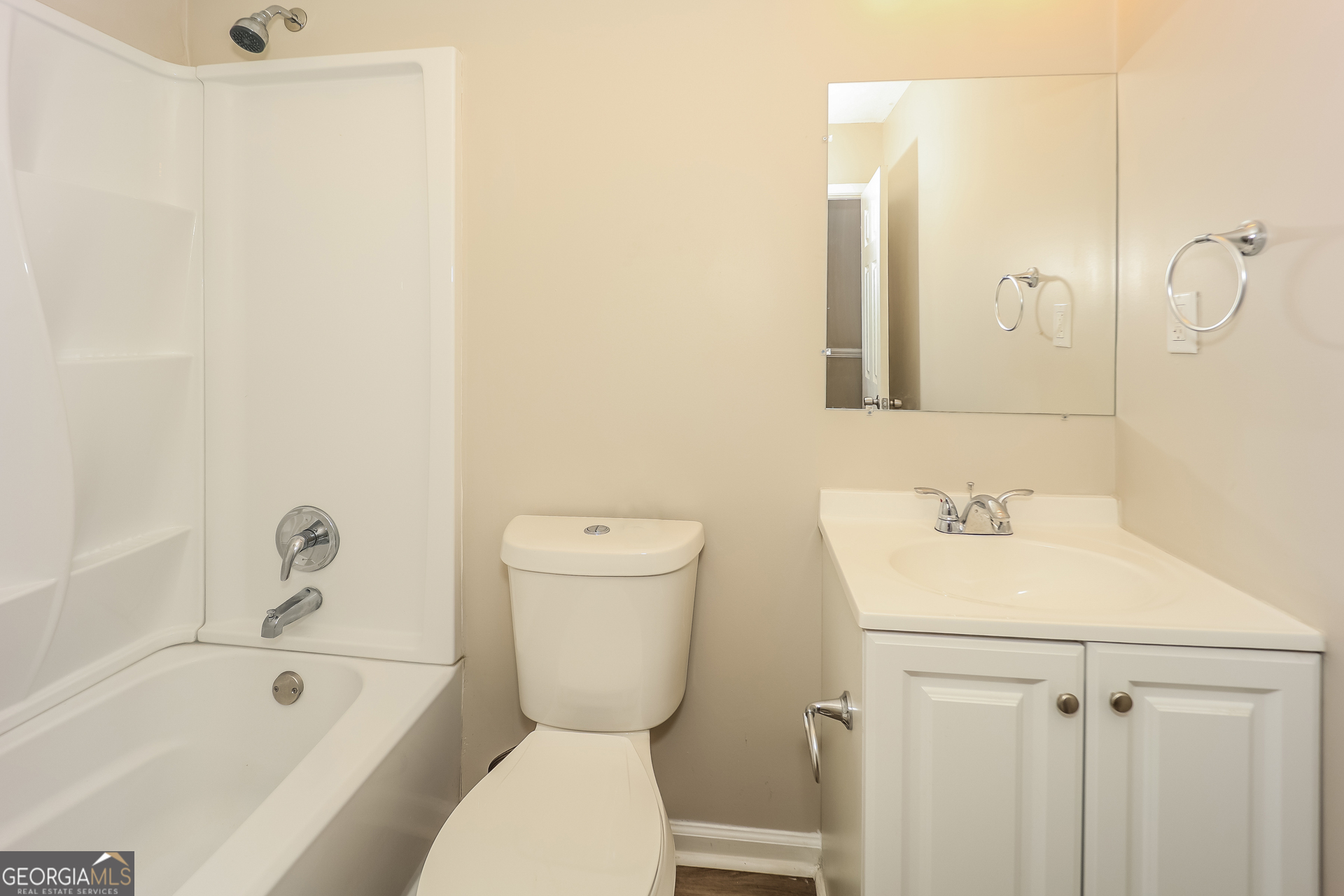 5348 The Savoy Atlanta, GA 30349 - Photo 6 of 16