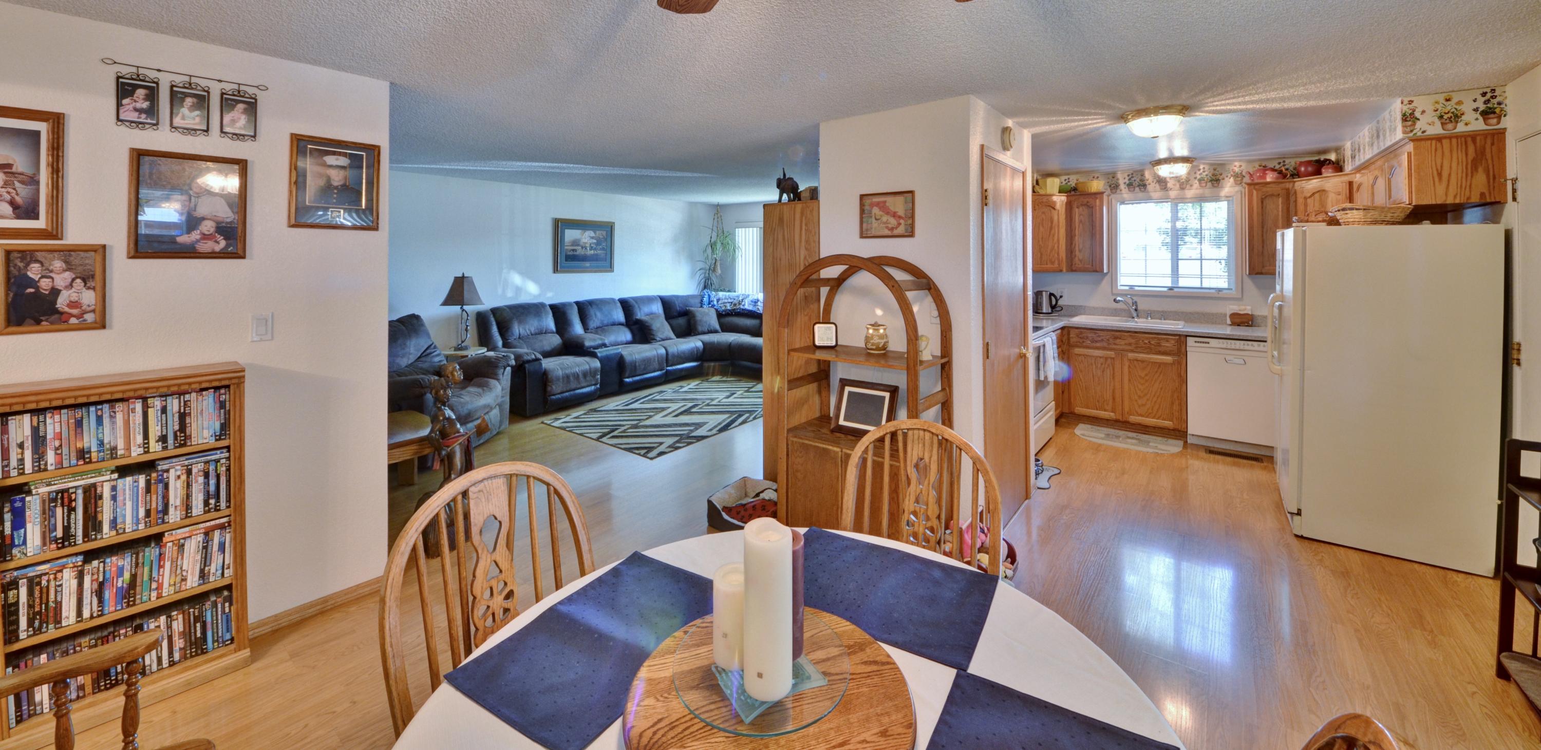 8171 Division Road White City, OR 97503 - Photo 13 of 30 009 (2)
