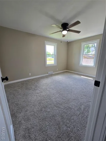 $204,900 | 7304 Montclair Avenue, Godfrey, IL 62035