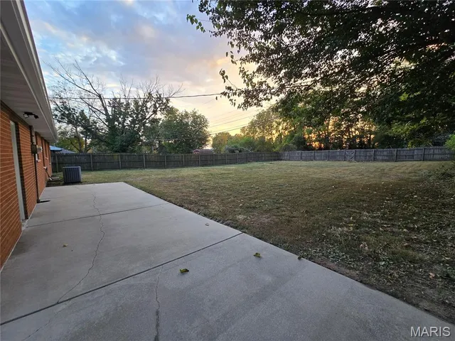 $204,900 | 7304 Montclair Avenue, Godfrey, IL 62035