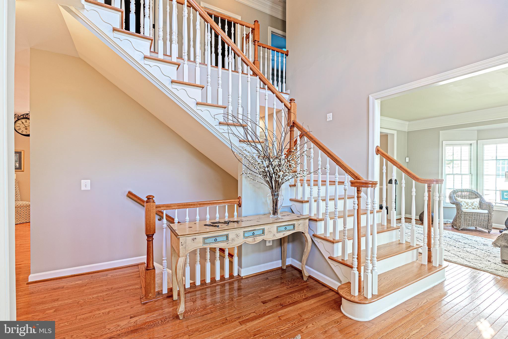 47333 Middle Bluff Place Sterling, VA 20165 - Photo 4 of 43