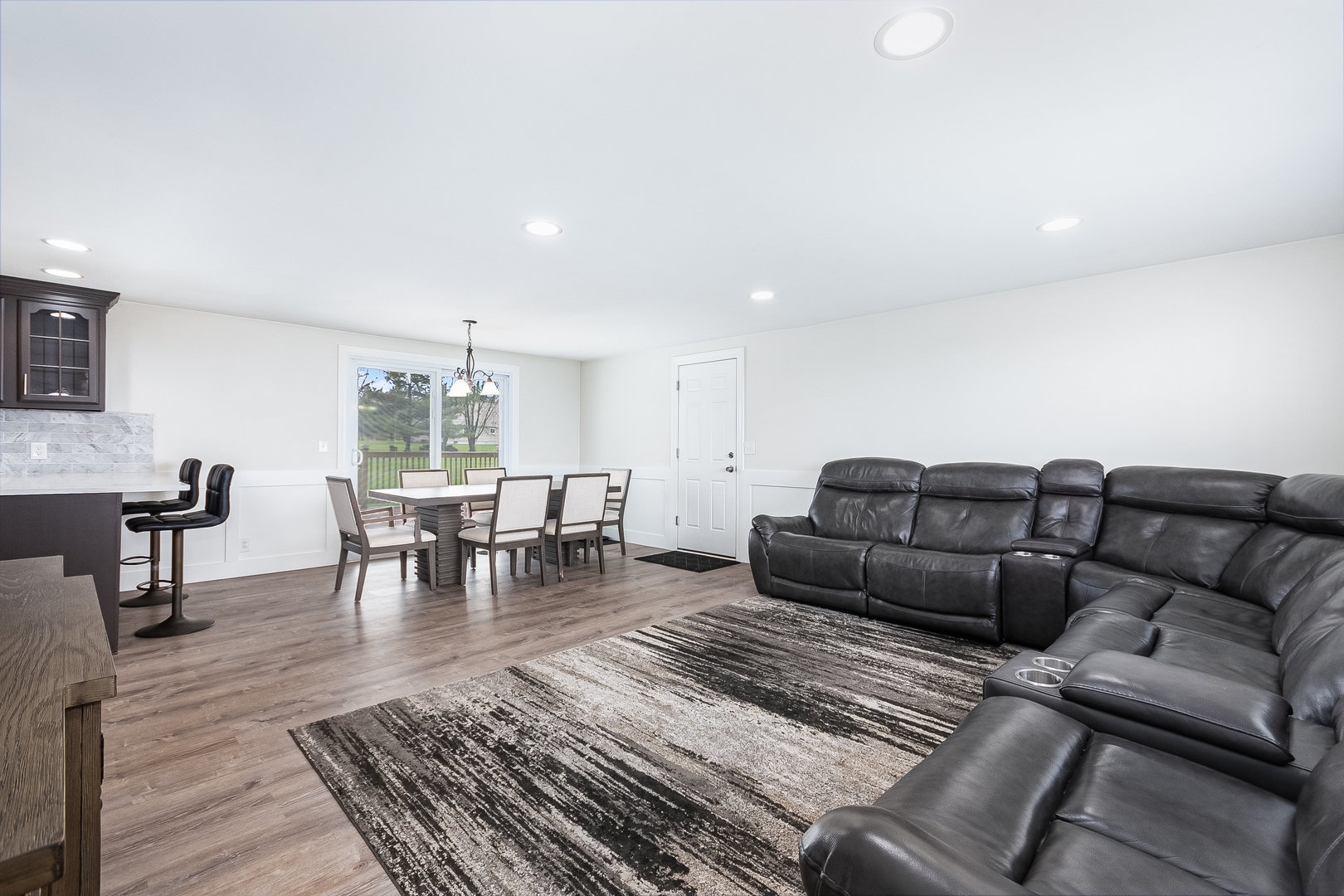 2410 Collins Road Oswego, IL 60543 - Photo 7 of 25 Gallery Image 7