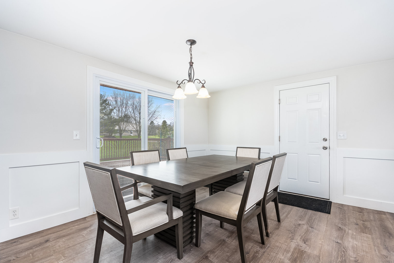 2410 Collins Road Oswego, IL 60543 - Photo 8 of 25 Gallery Image 8
