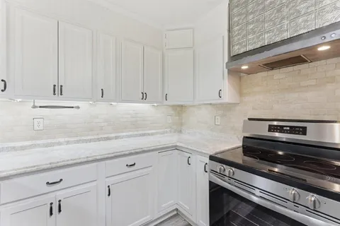 $174,250 | 2921 Travis Street, Westlake, LA 70669