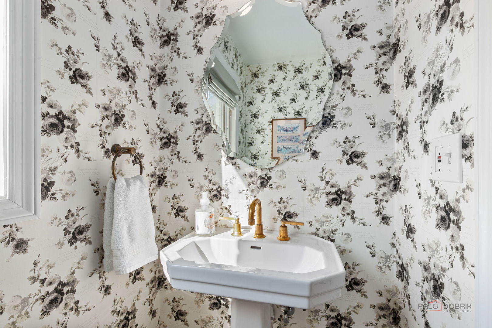 890 Cherokee Road Lake Forest, IL 60045 - Photo 15 of 52