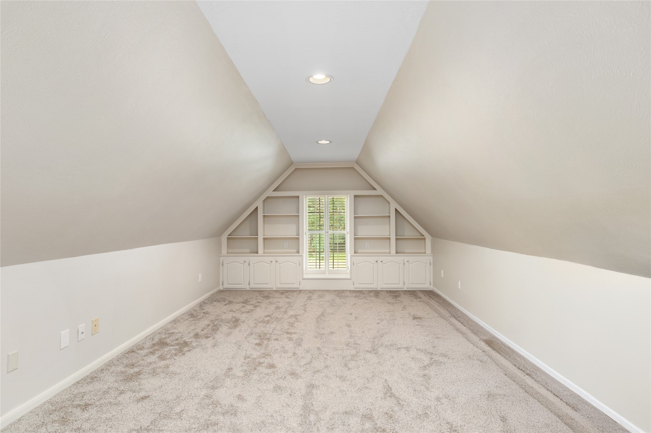 3106 Rustling Moss Drive Houston, TX 77068 - Photo 32 of 45 an empty room with windows