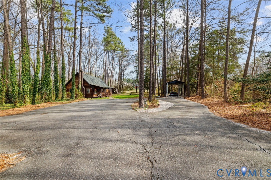 400 Windrift Road North Chesterfield, VA 23236 - Photo 2 of 29 Gallery Image 2