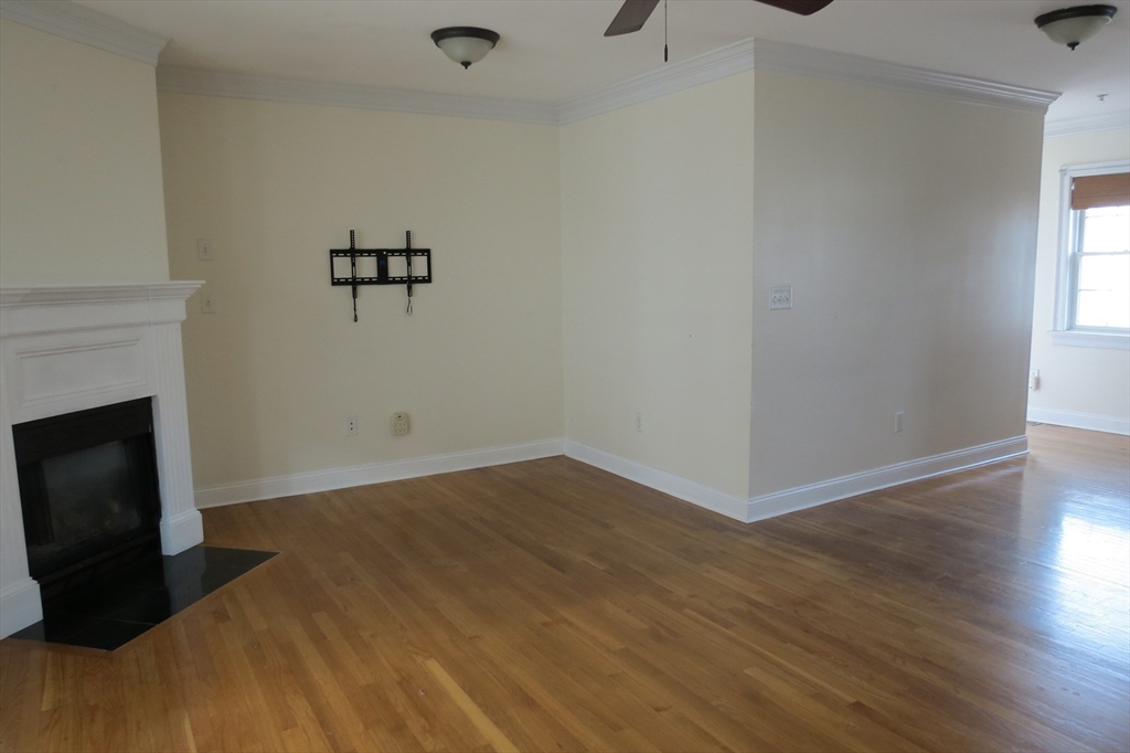 11 Railroad Avenue, Unit B5 Salisbury, MA 01952 - Photo 11 of 24