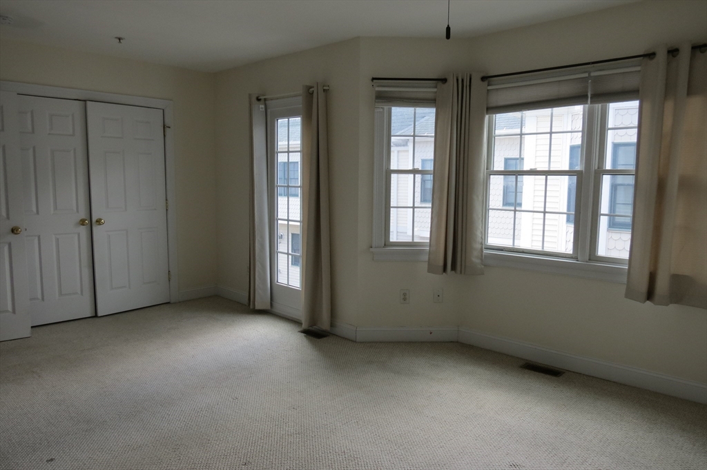 11 Railroad Avenue, Unit B5 Salisbury, MA 01952 - Photo 14 of 24