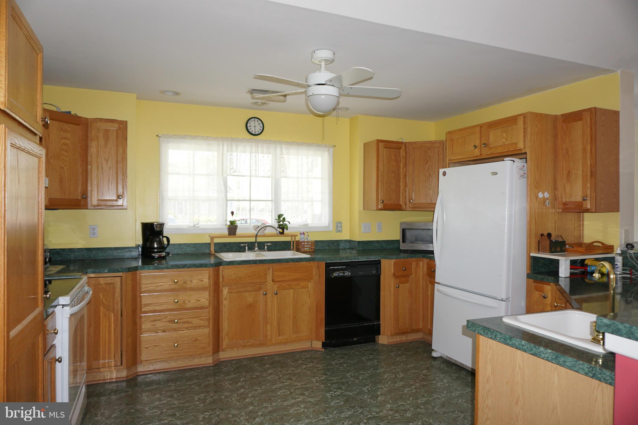 614 Davol Road Stevensville, MD 21666 - Photo 18 of 30 Kitchen