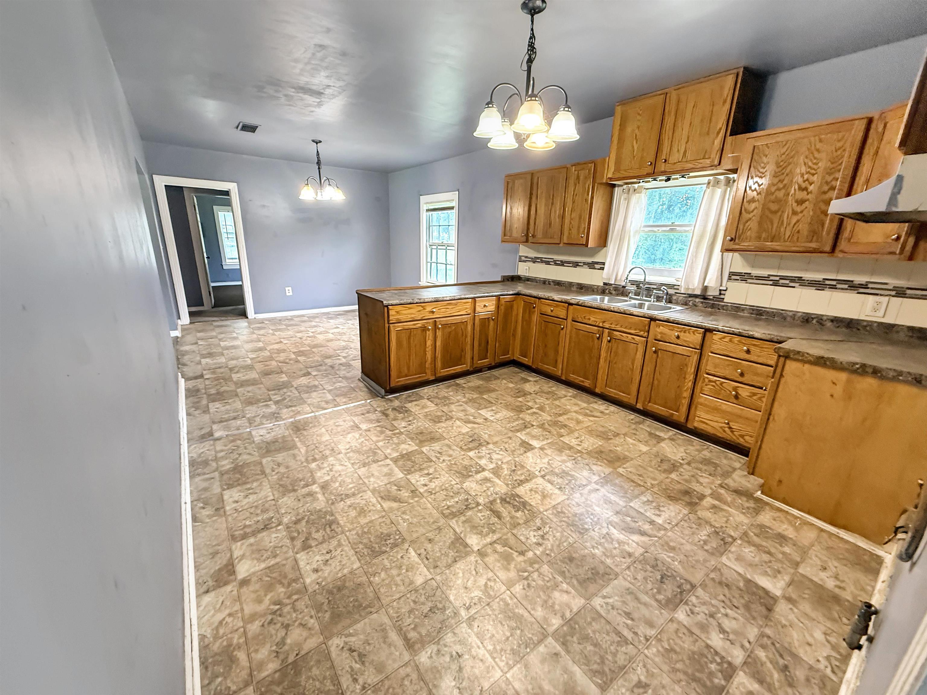 3255 Charles Street Beaumont, TX 77703 - Photo 6 of 13