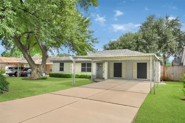 $269,000 | 619 Rocky Mountain Drive, Houston, TX 77037