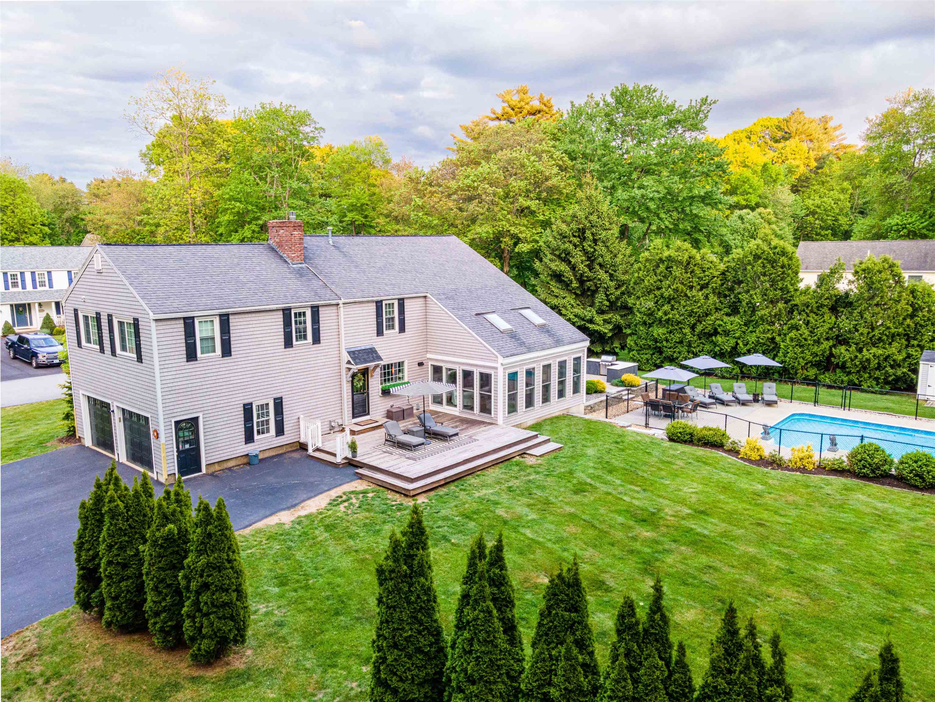 8 Cedarview Lane Hampton, NH 03842 - Photo 2 of 38