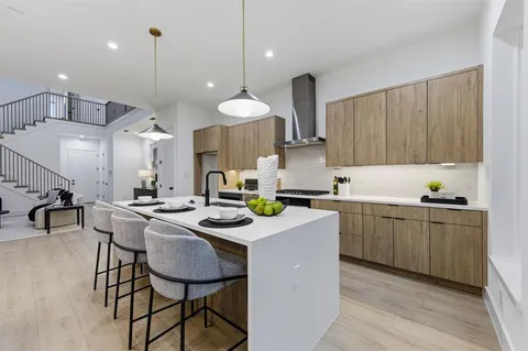 $599,900 | 815 Bayonne Street, Dallas, TX 75212