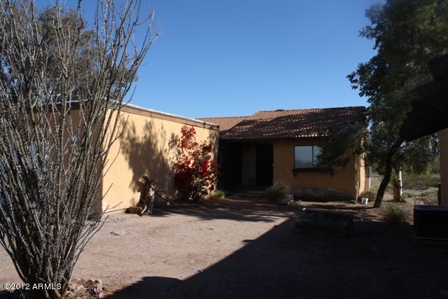 824 East Junction Street Apache Junction, AZ 85119 - Photo 14 of 18 Junction 015