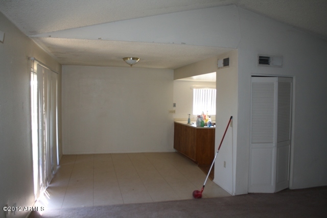 824 East Junction Street Apache Junction, AZ 85119 - Photo 6 of 18 Junction 005