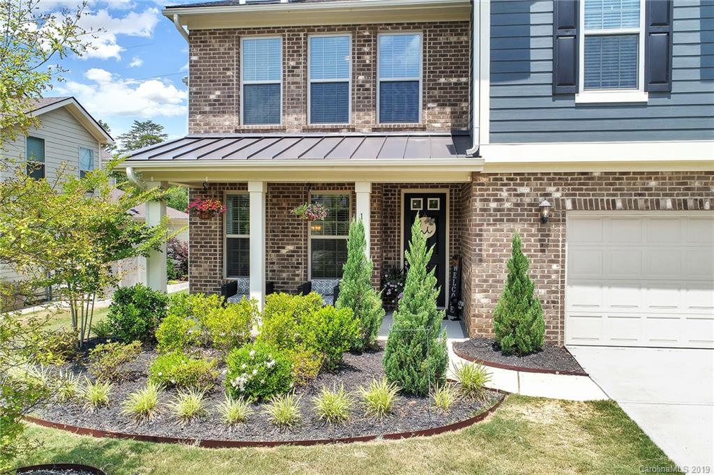1422 Cilantro Court Tega Cay, SC 29708 - Photo 3 of 45