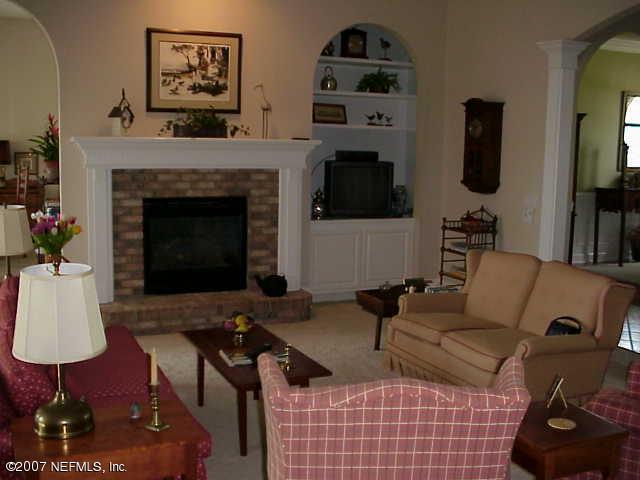 1124 River Birch Road Jacksonville, FL 32259 - Photo 2 of 13 Family Room