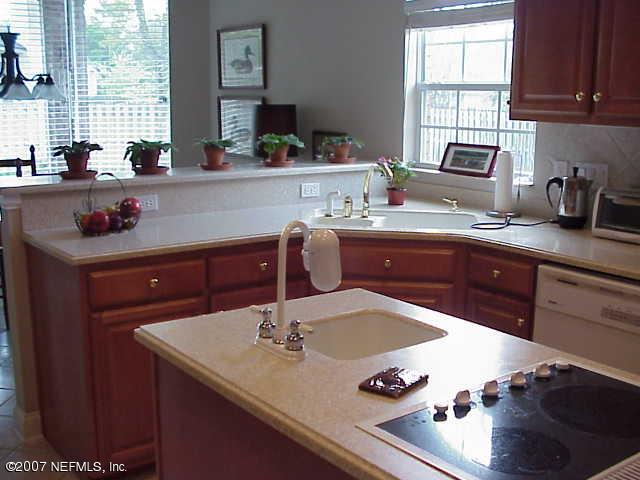 1124 River Birch Road Jacksonville, FL 32259 - Photo 4 of 13 Kitchen