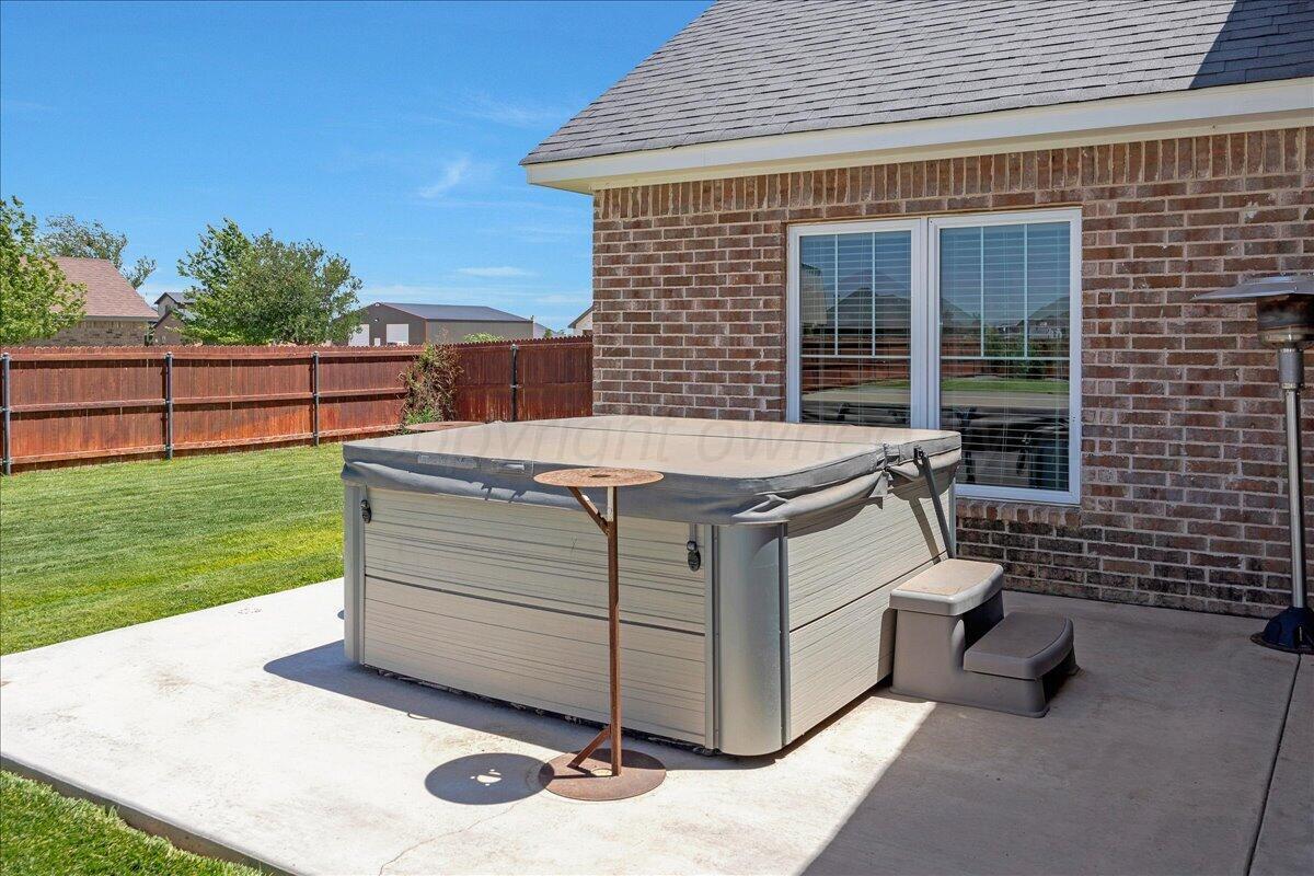9800 Help Lane Amarillo, TX 79119 - Photo 43 of 44 Hot Tub