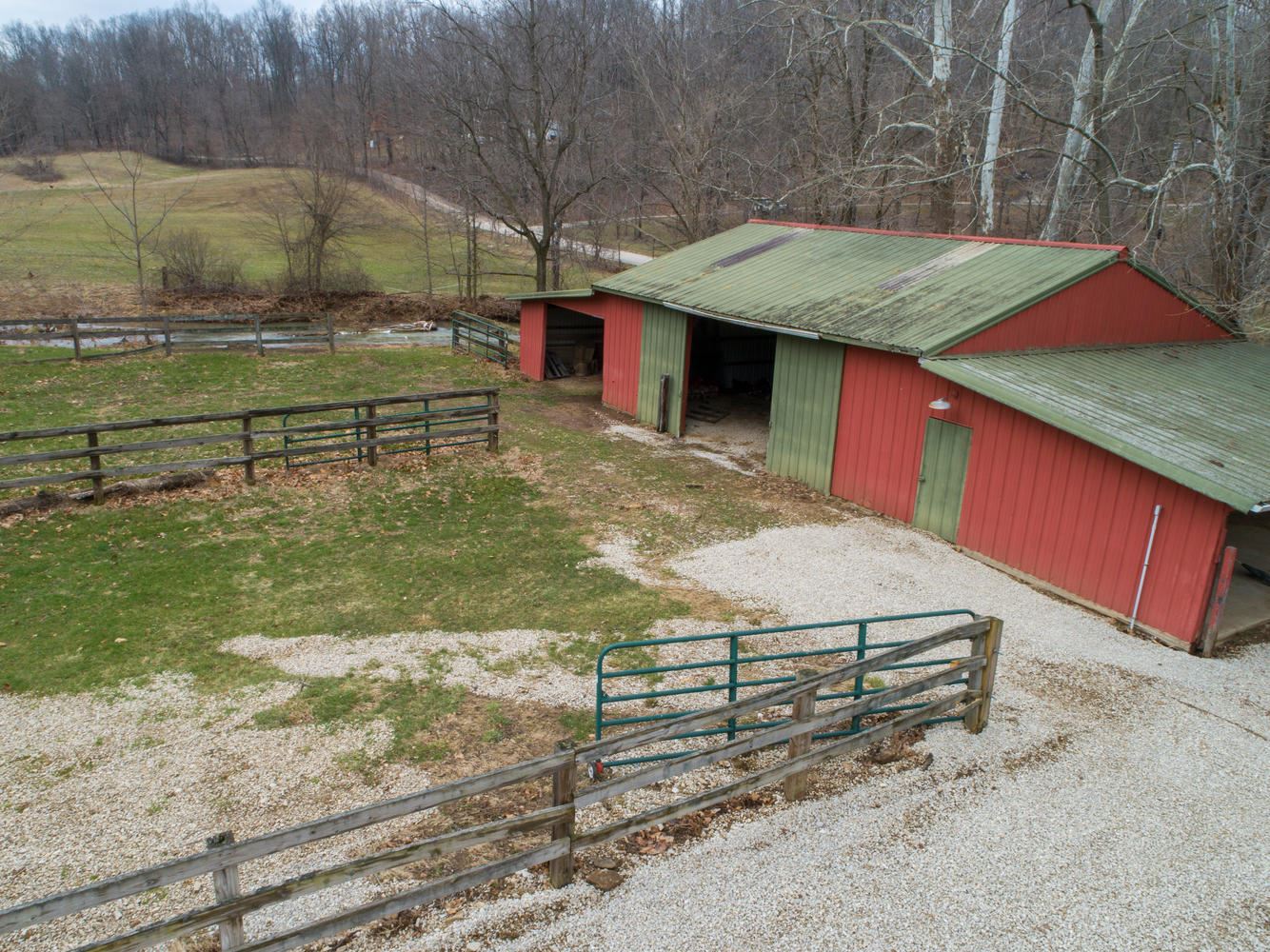 5282 Black Ankle Road Bloomfield, IN 47424 - Photo 11 of 36 Gallery Image 11