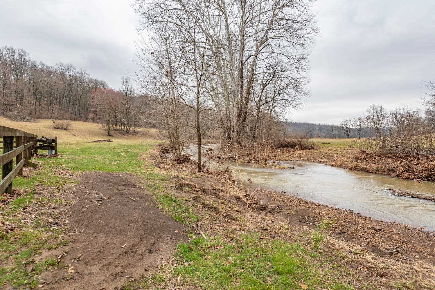 5282 Black Ankle Road Bloomfield, IN 47424 - Photo 17 of 36 Gallery Image 17