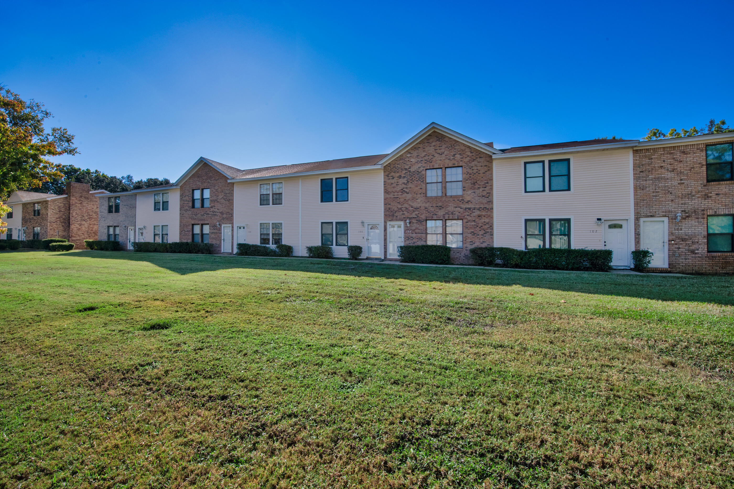 106 4th Avenue Shalimar, FL 32579 - Photo 13 of 29 a front view of a house with a yard