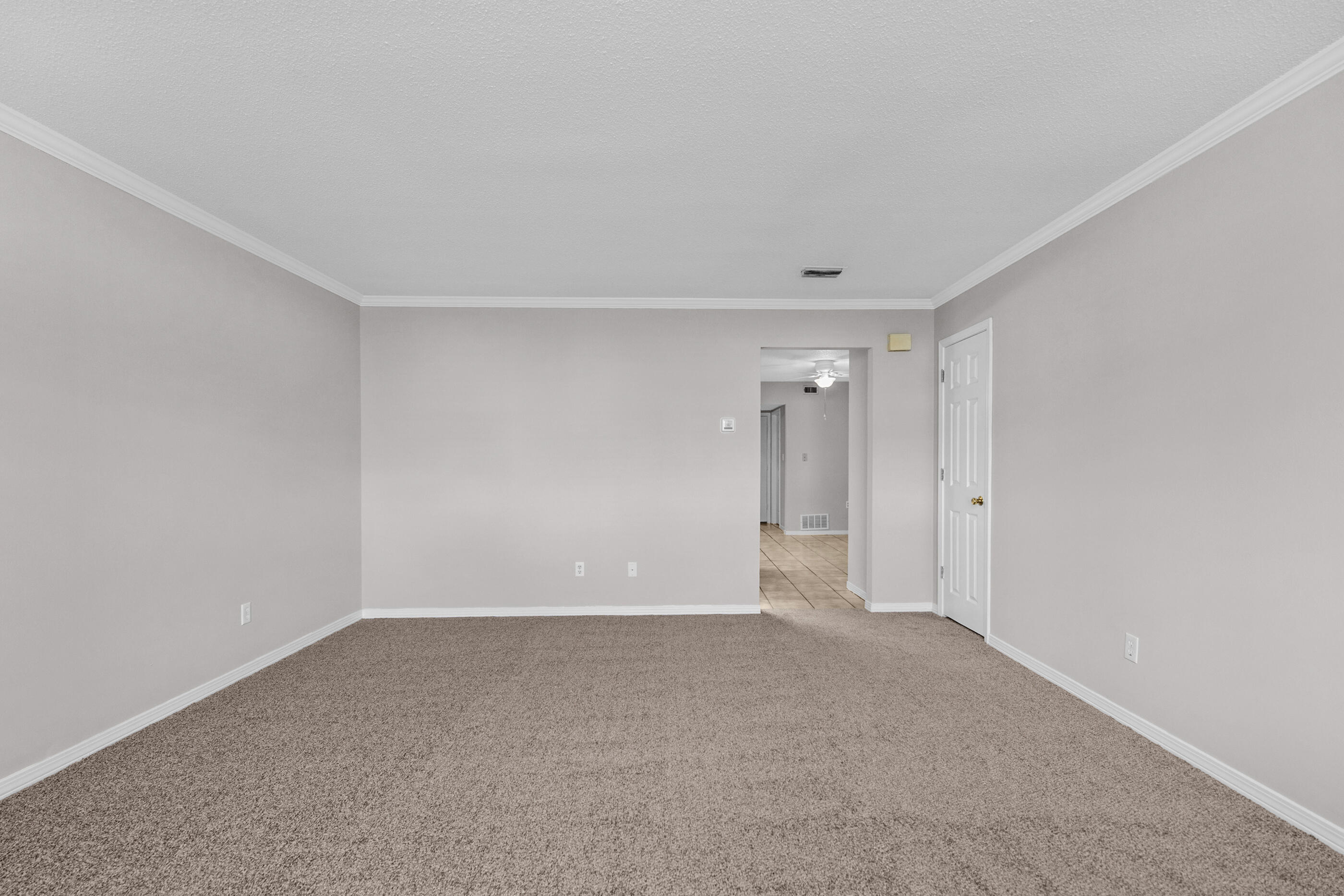 106 4th Avenue Shalimar, FL 32579 - Photo 9 of 29 a view of an empty room