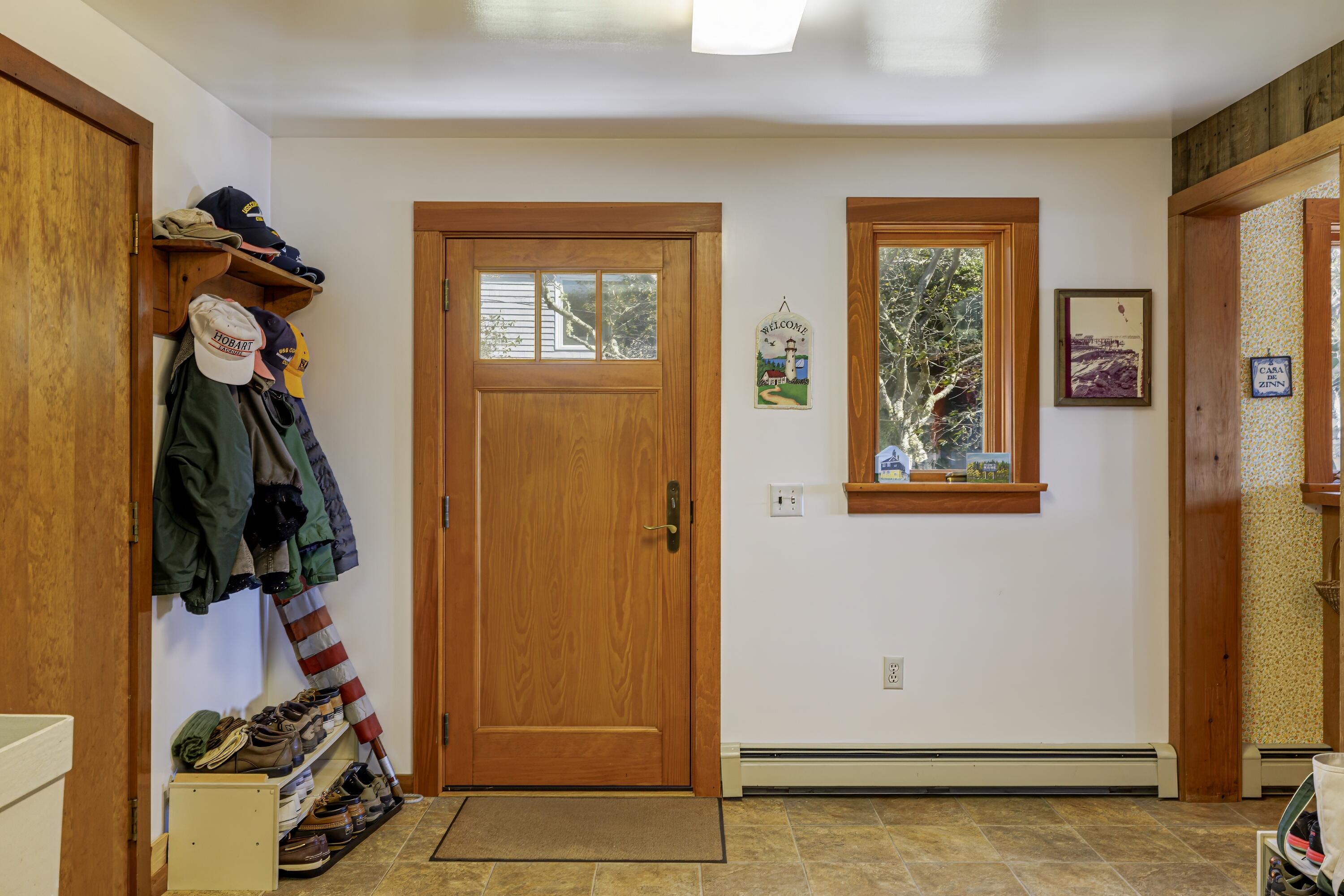 120 Clark Point Road Southwest Harbor, ME 04679 - Photo 12 of 93 Breezeway 1