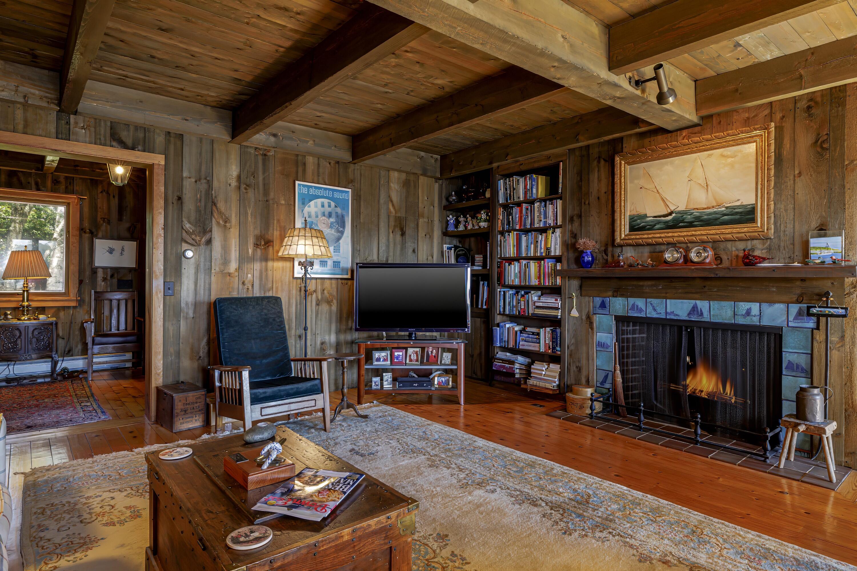 120 Clark Point Road Southwest Harbor, ME 04679 - Photo 25 of 93 Living Room 3
