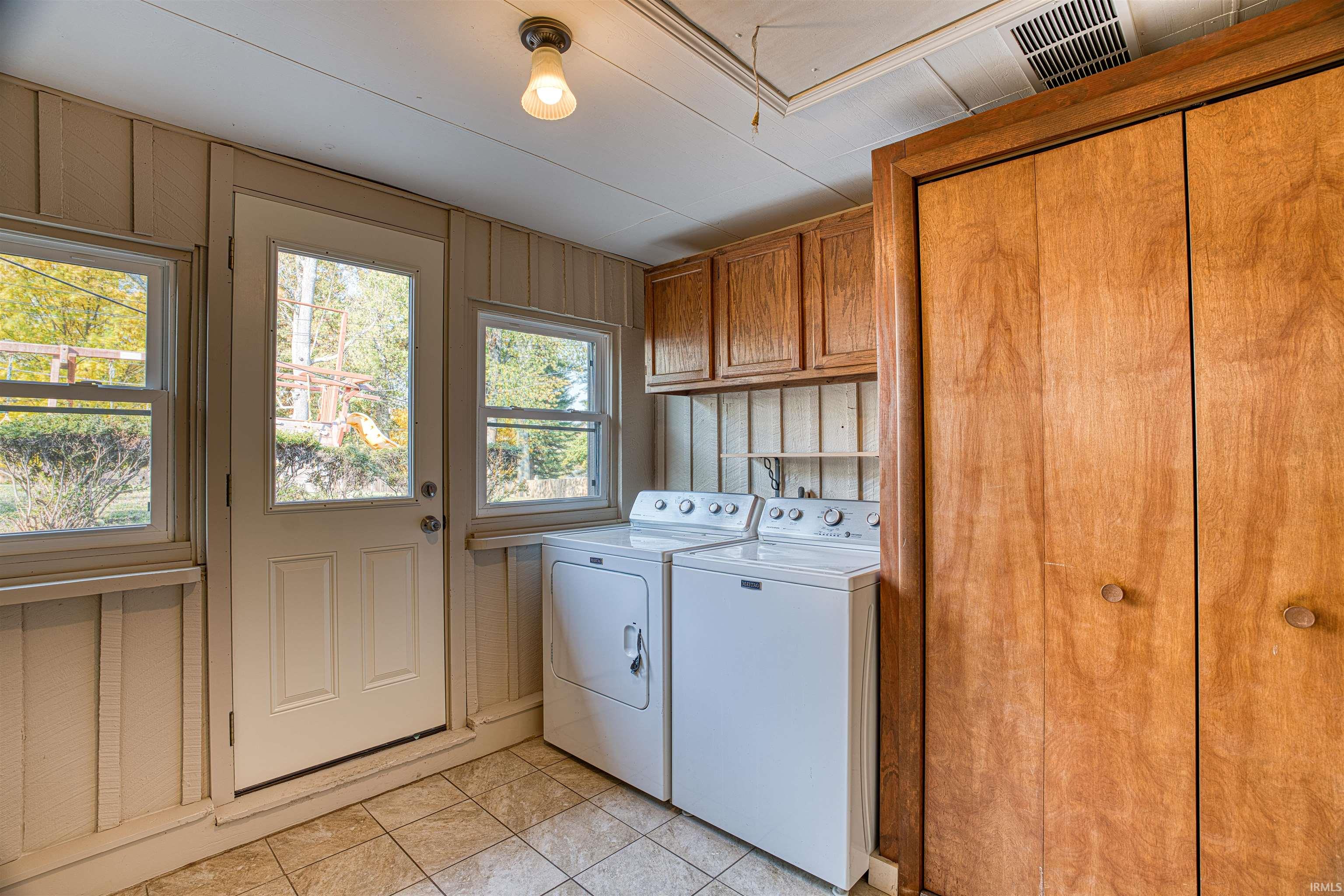 4555 West Martin Road Newburgh, IN 47630 - Photo 19 of 29 Gallery Image 19