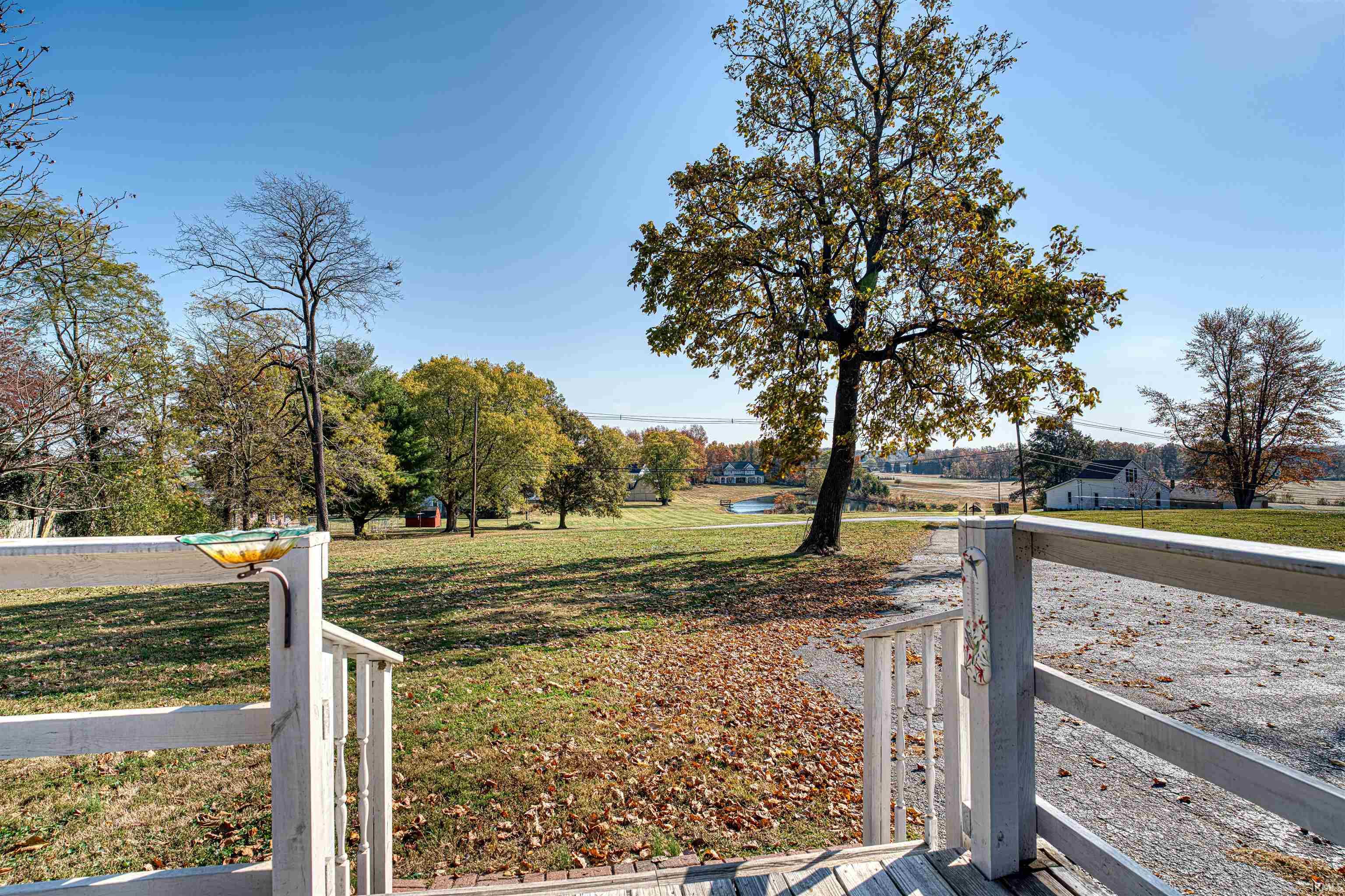 4555 West Martin Road Newburgh, IN 47630 - Photo 28 of 29 Gallery Image 28