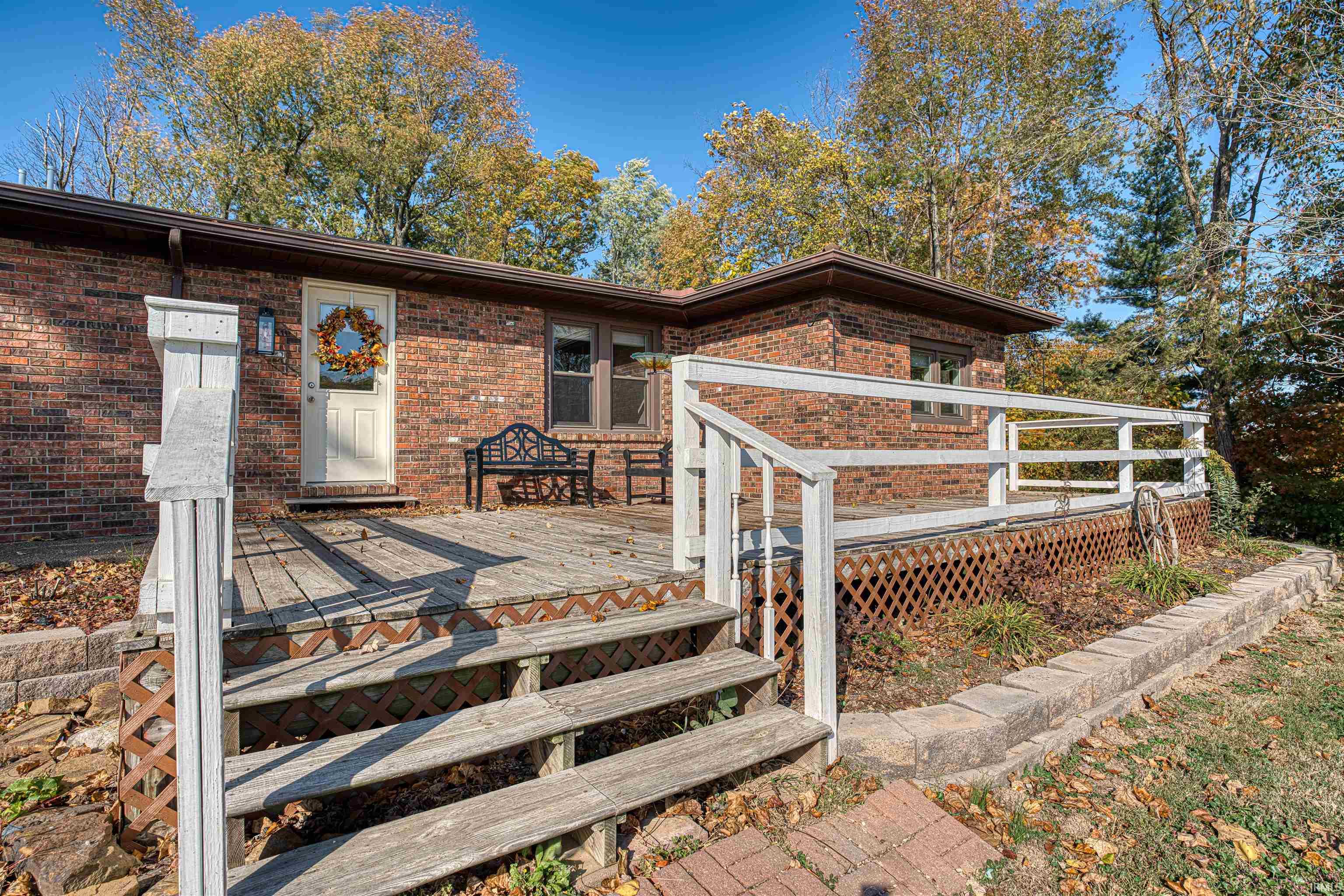 4555 West Martin Road Newburgh, IN 47630 - Photo 8 of 29 Gallery Image 8