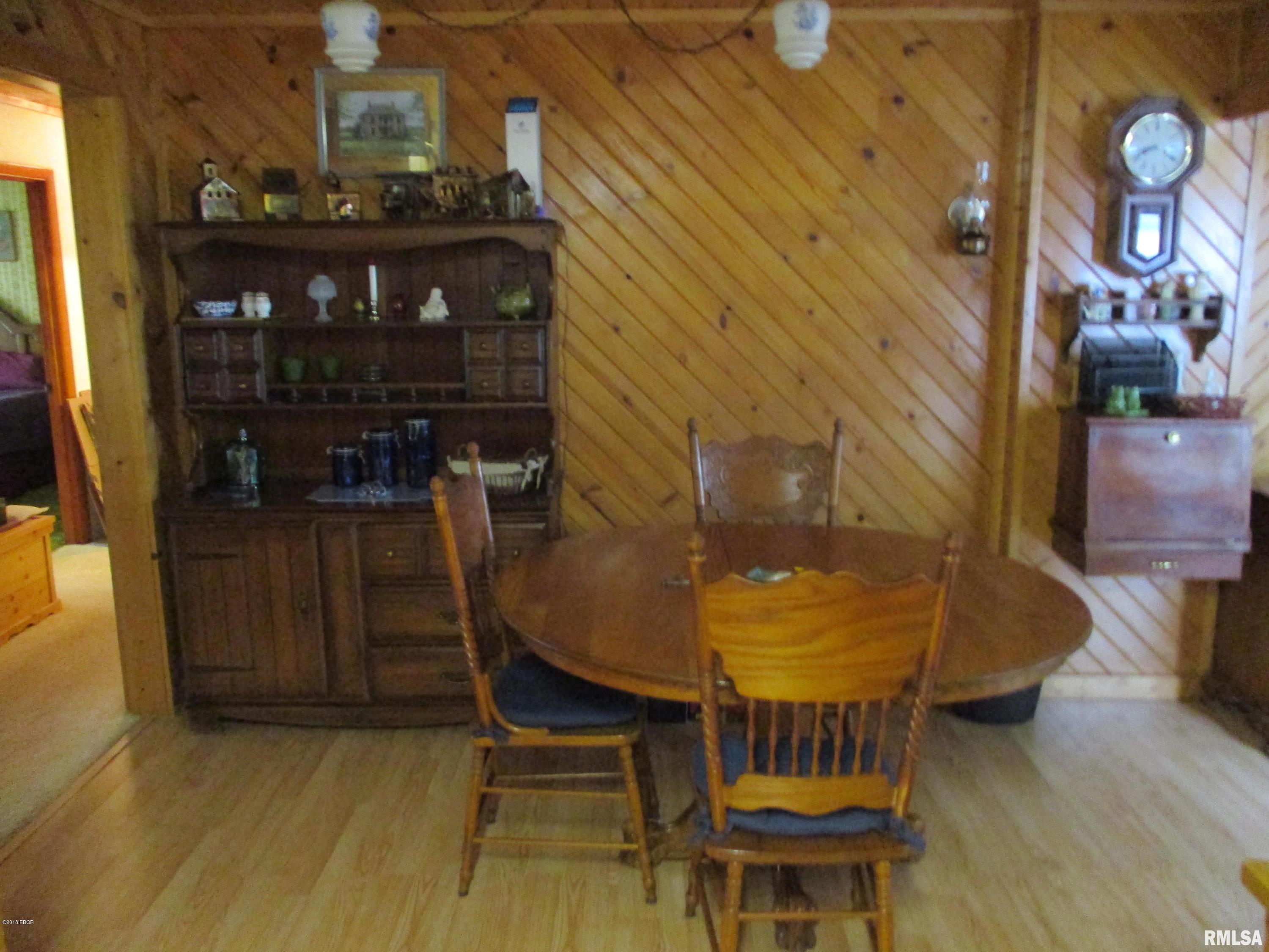 12524 South Park Road Benton, IL 62812 - Photo 12 of 42 Gallery Image 12