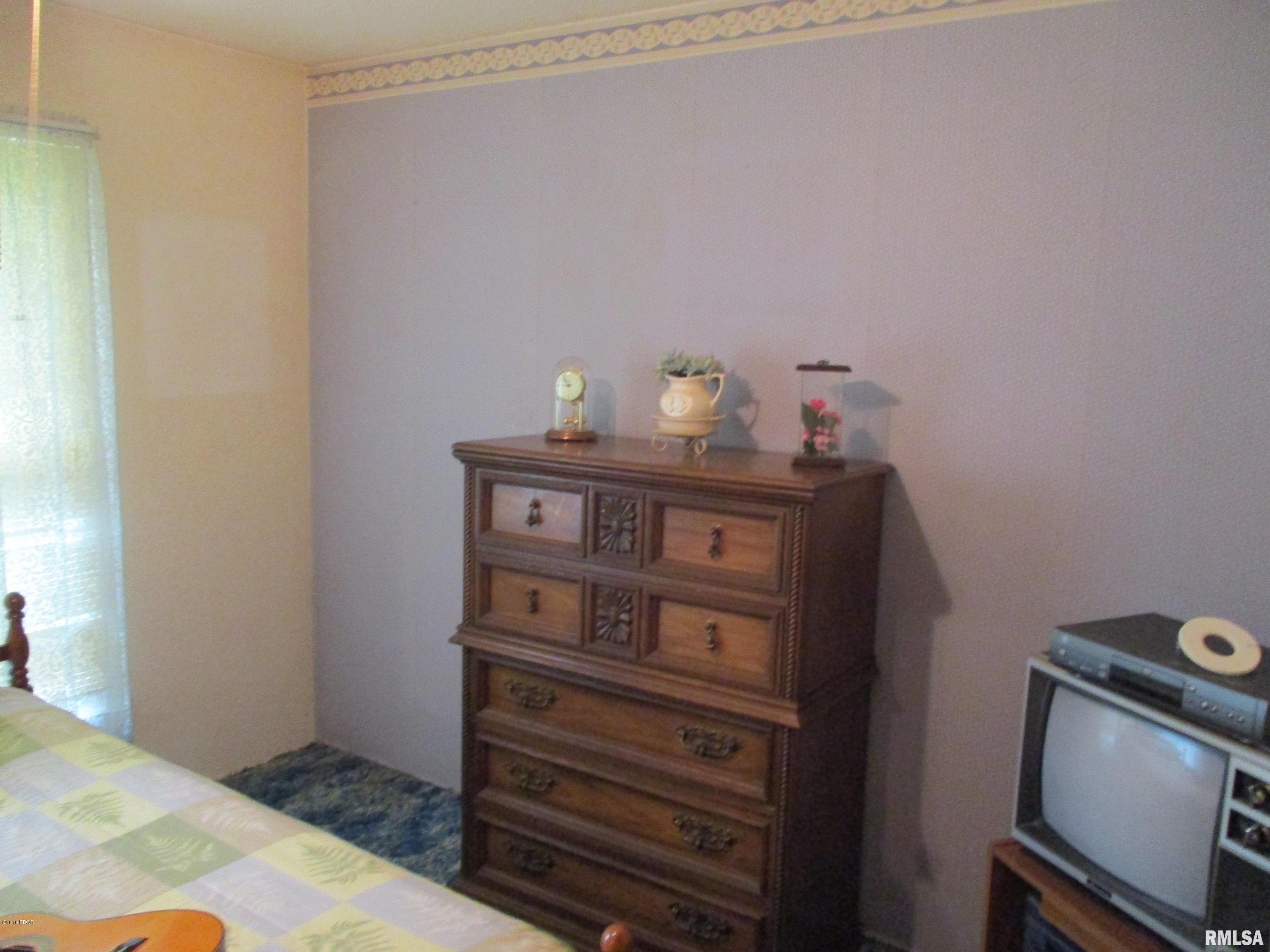 12524 South Park Road Benton, IL 62812 - Photo 25 of 42 Gallery Image 25