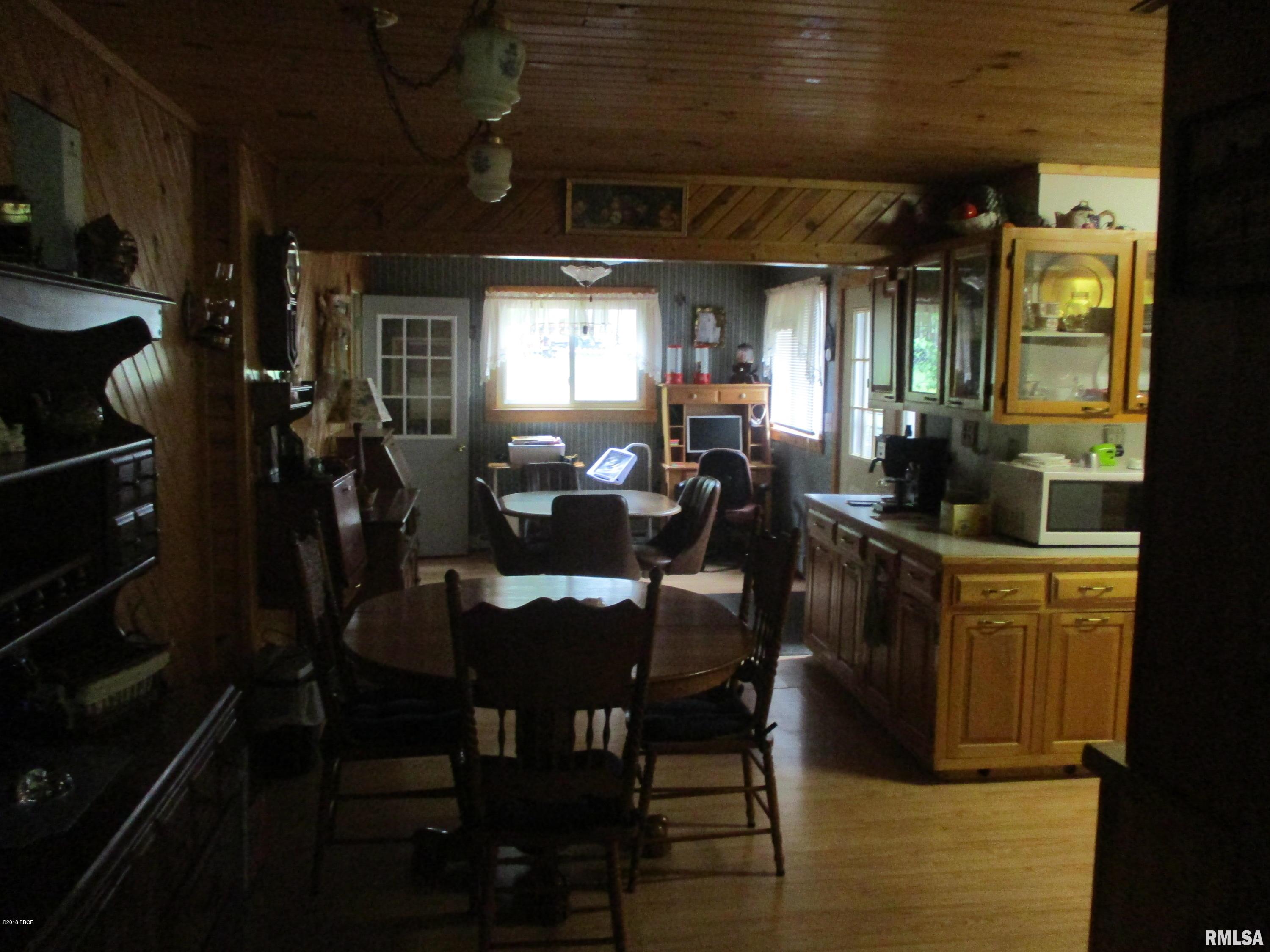 12524 South Park Road Benton, IL 62812 - Photo 30 of 42 Gallery Image 30