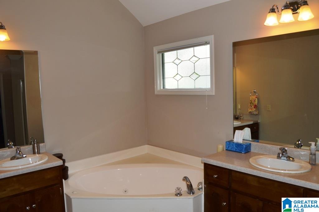 5444 Virginia Way Bessemer, AL 35022 - Photo 11 of 21