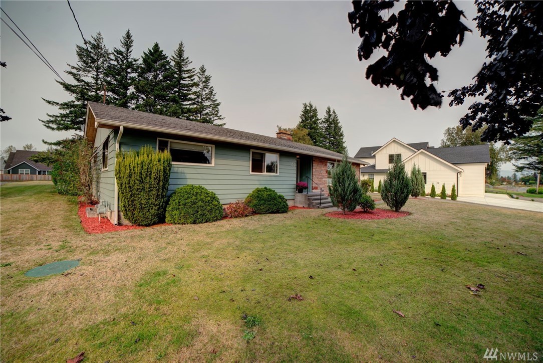 152 West Wiser Lake Road Ferndale, WA 98248 - Photo 2 of 34