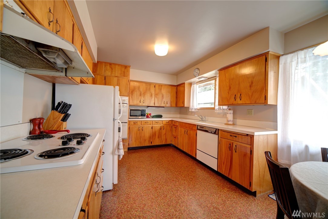 152 West Wiser Lake Road Ferndale, WA 98248 - Photo 10 of 34
