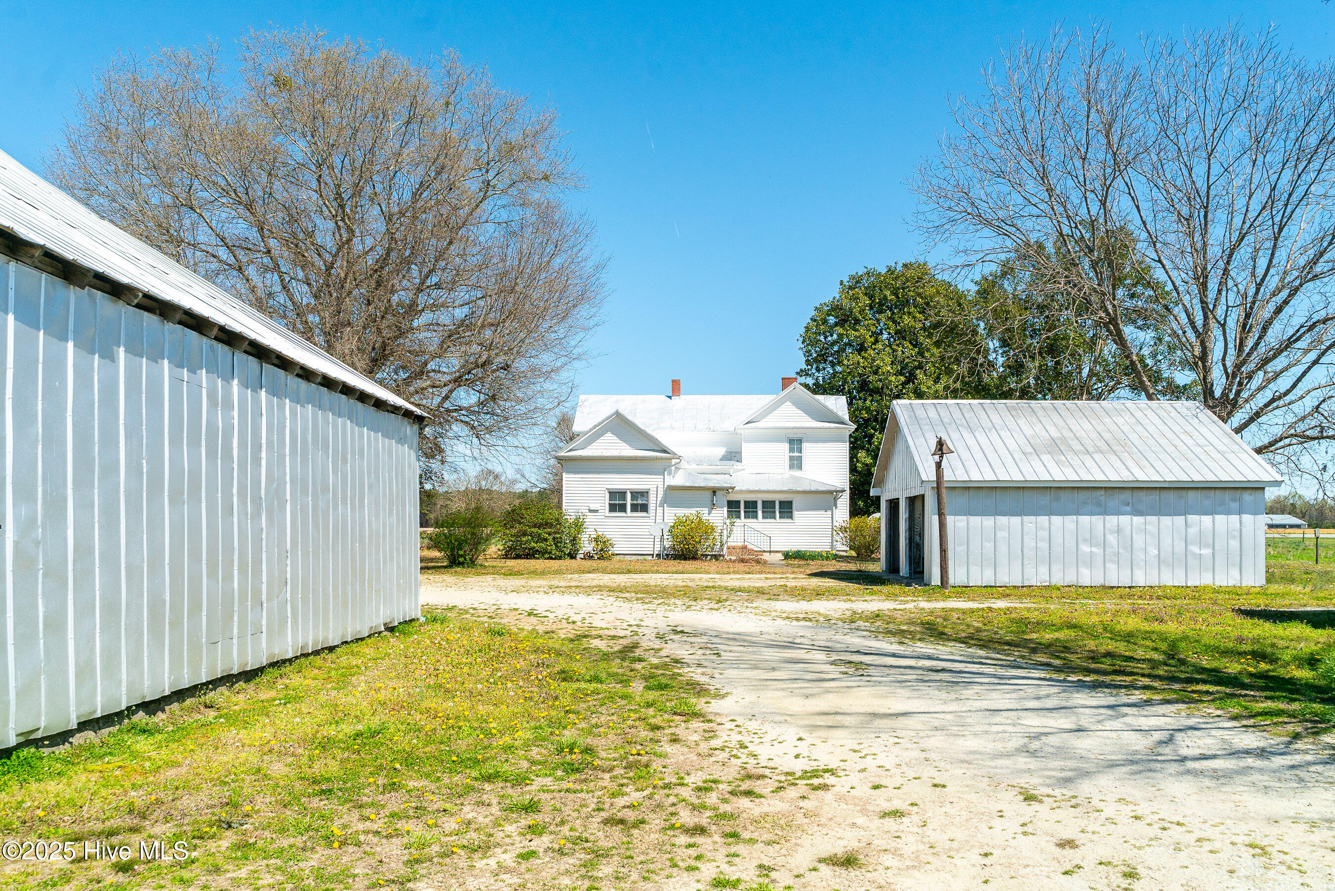 3775 Grifton Hugo Road Grifton, NC 28530 - Photo 29 of 79 20250425 MLS F_Fields 3775 Grifton Hugo