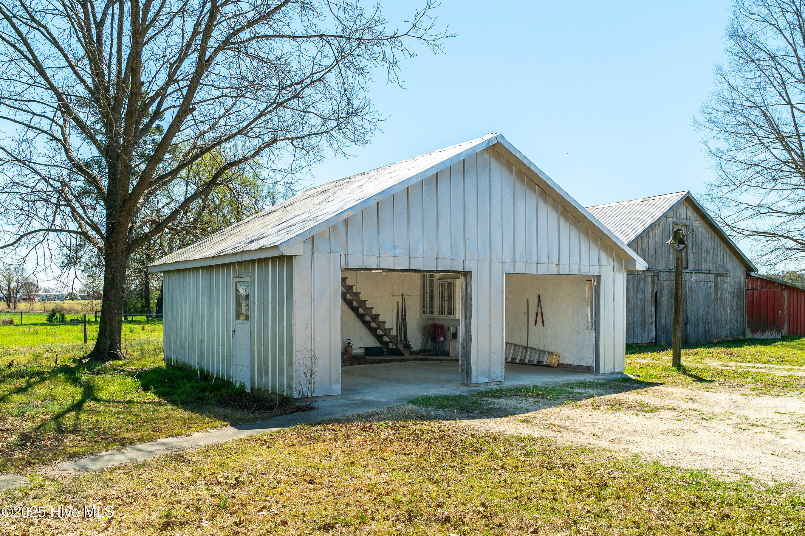 3775 Grifton Hugo Road Grifton, NC 28530 - Photo 32 of 79 20250425 MLS F_Fields 3775 Grifton Hugo