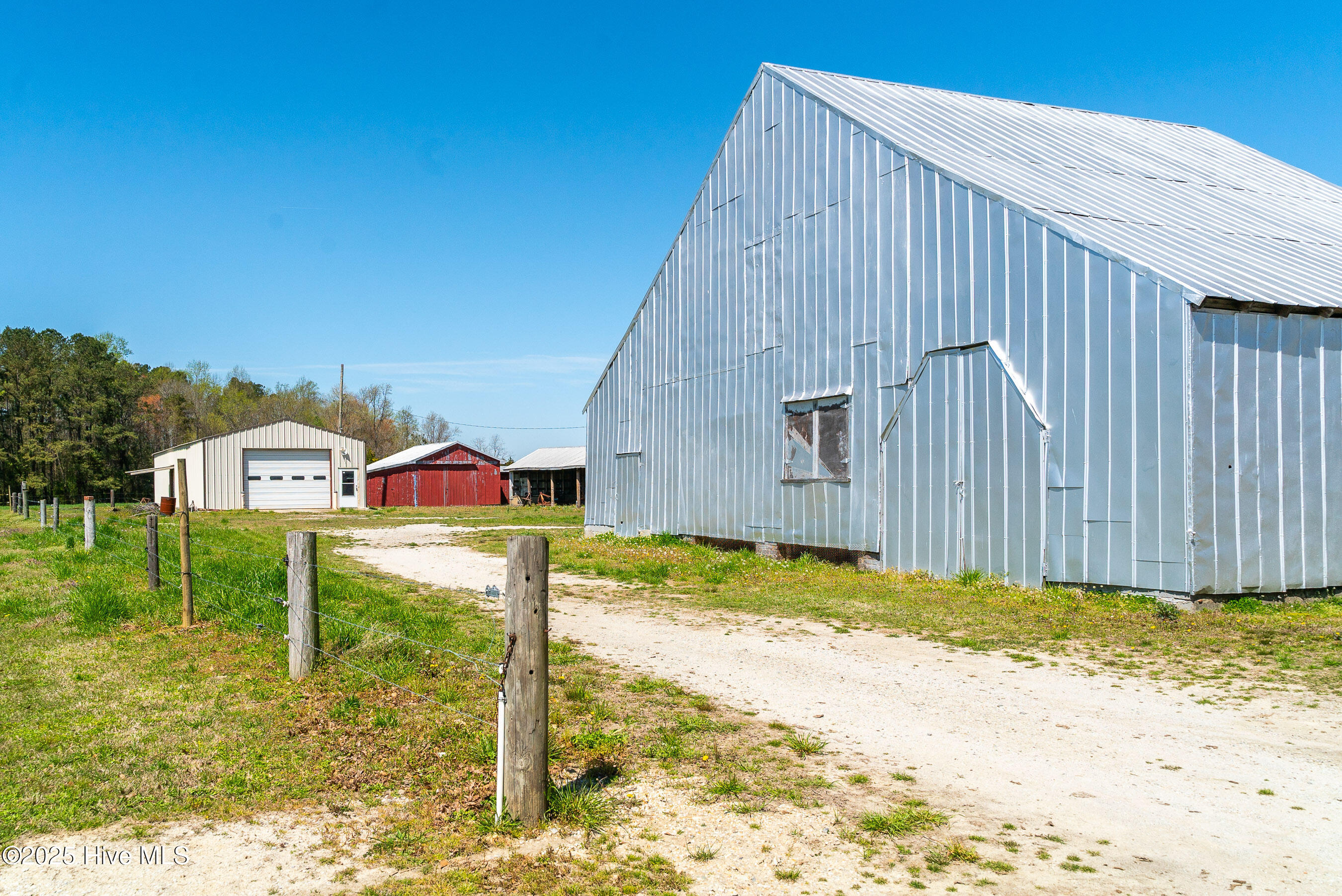 3775 Grifton Hugo Road Grifton, NC 28530 - Photo 35 of 79 20250425 MLS F_Fields 3775 Grifton Hugo