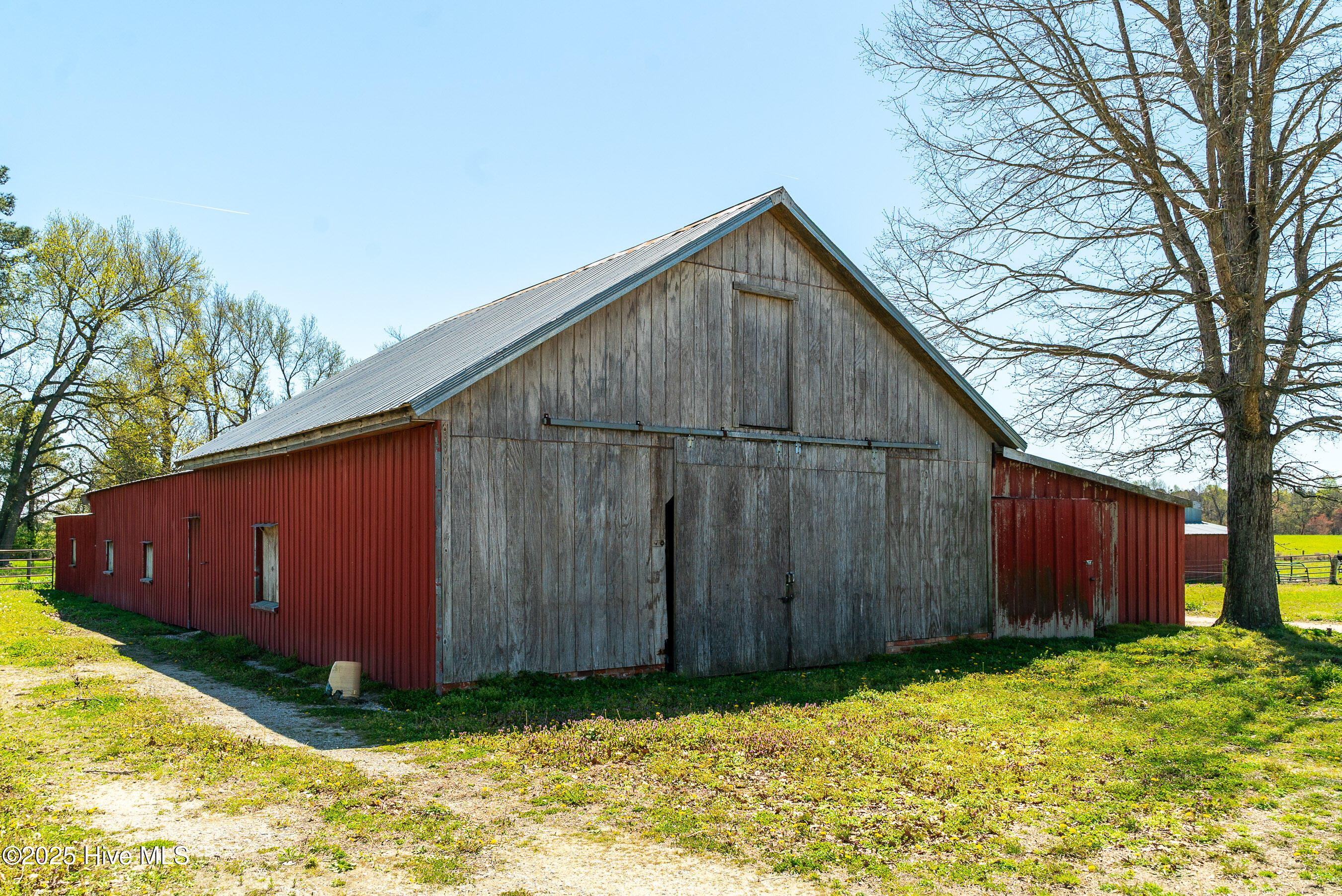 3775 Grifton Hugo Road Grifton, NC 28530 - Photo 37 of 79 20250425 MLS F_Fields 3775 Grifton Hugo