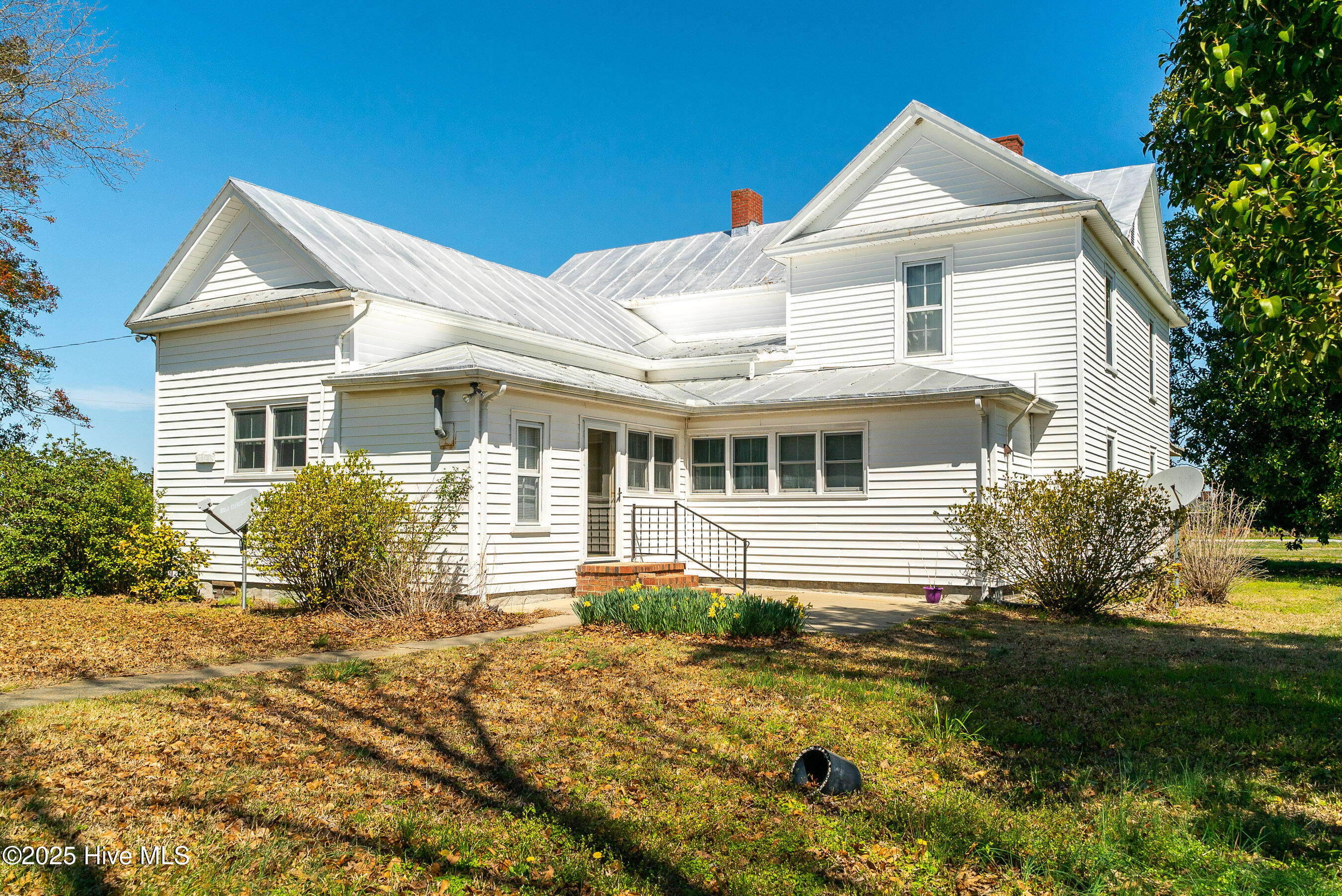 3775 Grifton Hugo Road Grifton, NC 28530 - Photo 4 of 79 20250425 MLS F_Fields 3775 Grifton Hugo