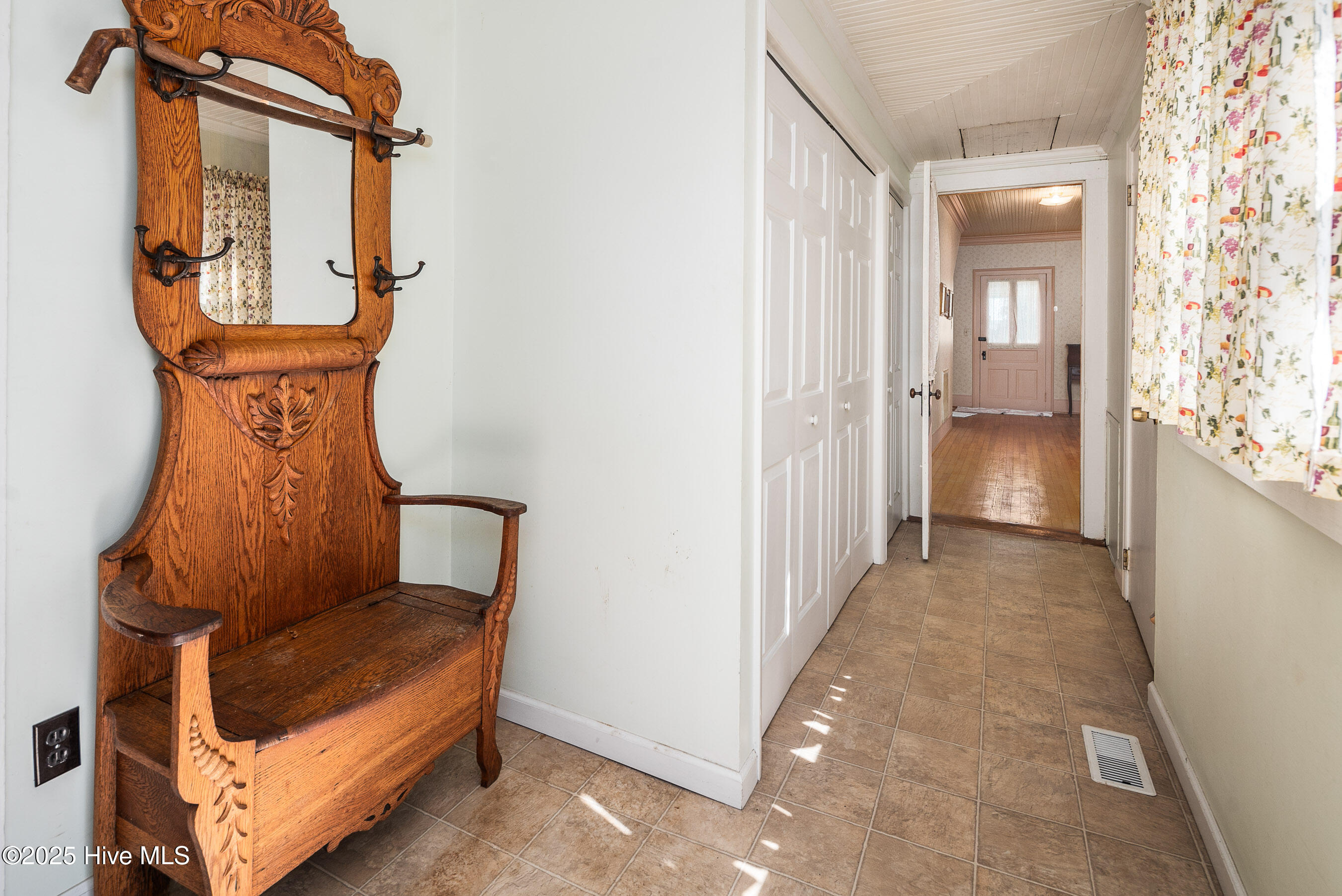 3775 Grifton Hugo Road Grifton, NC 28530 - Photo 6 of 79 20250425 MLS F_Fields 3775 Grifton Hugo