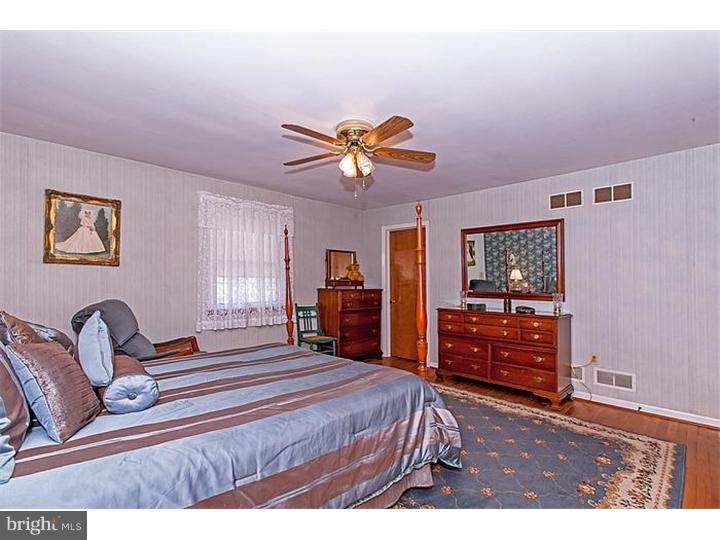 739 Country Club Road Phoenixville, PA 19460 - Photo 16 of 25 Master Bedroom
