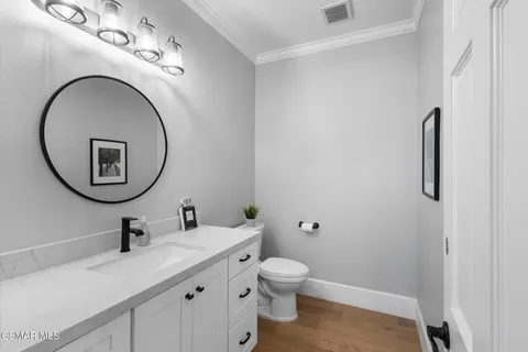 a view of entryway and hall