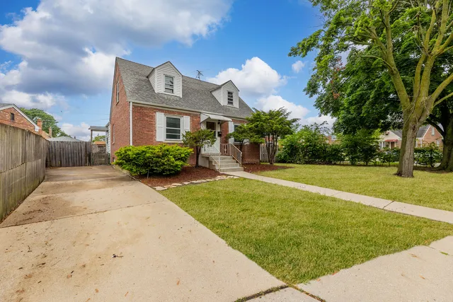 $3,400 | 5030 West 64th Place, Chicago, IL 60638