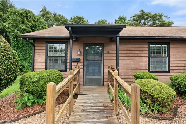 $155,000 | 314 Westridge Drive, Yadkinville, NC 27055