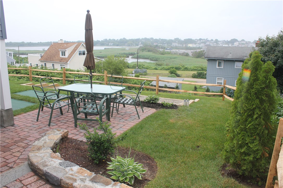 46 Conanicut Road Narragansett, RI 02882 - Photo 19 of 36 Lower level patio.